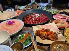 -萍姐火锅·公路夜市(武汉首店)