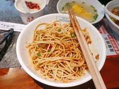 -湘下佬·老长沙吃货铺(顺成·大融城店)
