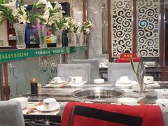 -何鲜菇火锅(大营盘店)