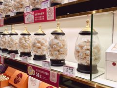 面包甜点陈列柜-金品燕庄