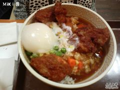 温泉蛋炸鸡丼-食其家·牛丼咖喱(广元西路店)