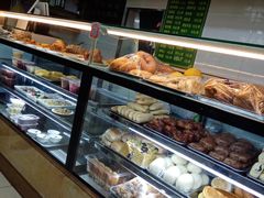 面包甜点陈列柜-白魁老号饭庄(交道口店)