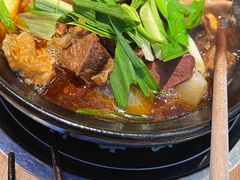 -炉角·鲍鱼牛腩煲(国贸商城店)
