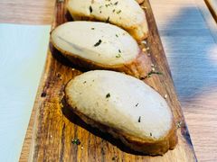 吞拿鱼面包-幸薈飯堂