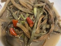 -蛙两只美蛙鱼头火锅(恒茂店)