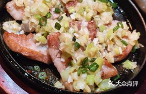 Iron Plate Scallion Pork Neck