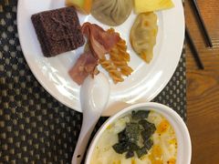 -山明水秀大饭店