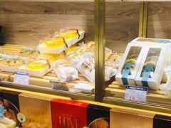 面包甜点陈列柜-爱立颂·爱的礼物(老商埠店)