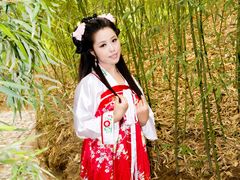 襦裙-九月鹰飞汉服摄影工作室