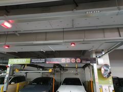 -BFC外滩金融中心停车场