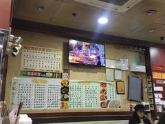 -坤记煲仔小菜(西环店)