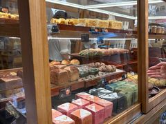 -小飞象面包公社(珠江路金鹰店)