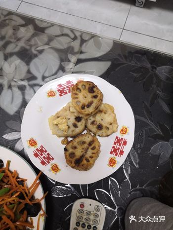 现在做胡辣汤也特别简单，可以去超市买现成的胡辣汤包