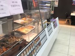 -全家便利店(江湾镇站店)