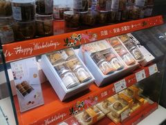 -巴黎贝甜(大宁国际商业广场店)