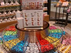 -Laderach 莱德拉(上海环贸iapm店)