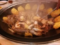 -王老六铁锅炖鱼(圣亚海洋店)