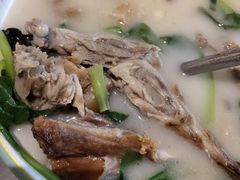 -邑金陵北京烤鸭店·现炒家常菜(ITC MALL店)