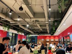 大堂-永红源啤酒·烧烤·海鲜·大排档(青特城店)