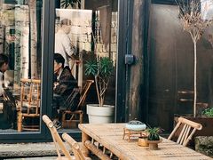 露天位-Metal hands·铁手咖啡