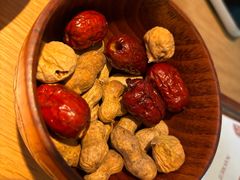 -纳鲁孜·新疆特色餐厅(上海悦荟广场店)