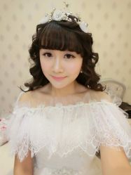 -艾米丽婚纱礼服