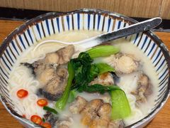 -鲜越鲜鱼粉(财富购物中心店)
