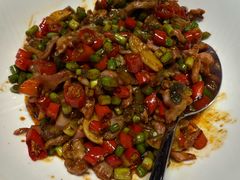 -三湘四水正宗湘菜(君峰路店)