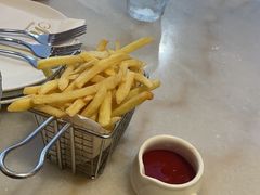 -马兰卡西式简餐(新汇大融城店)