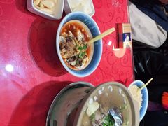 -冯烫烫跷脚牛肉·川菜小馆(武胜西街店)