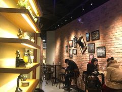 -THE ALLEY 鹿角巷(华润万象城店)