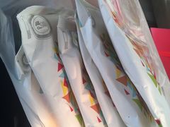 -85度C(生甜甜圈研究工坊·上海松江人民北路店)