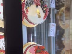 -花花卷卷·鲜食蛋糕(静安久光百货店)