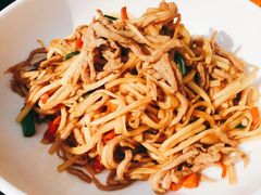 茭瓜牛肉丝-几个木匠匠人厨房