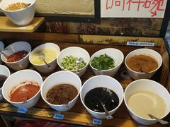 -陆记牛庄·碳锅龙虾烧烤(爱上花园店)