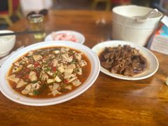 -茅屋大酒店