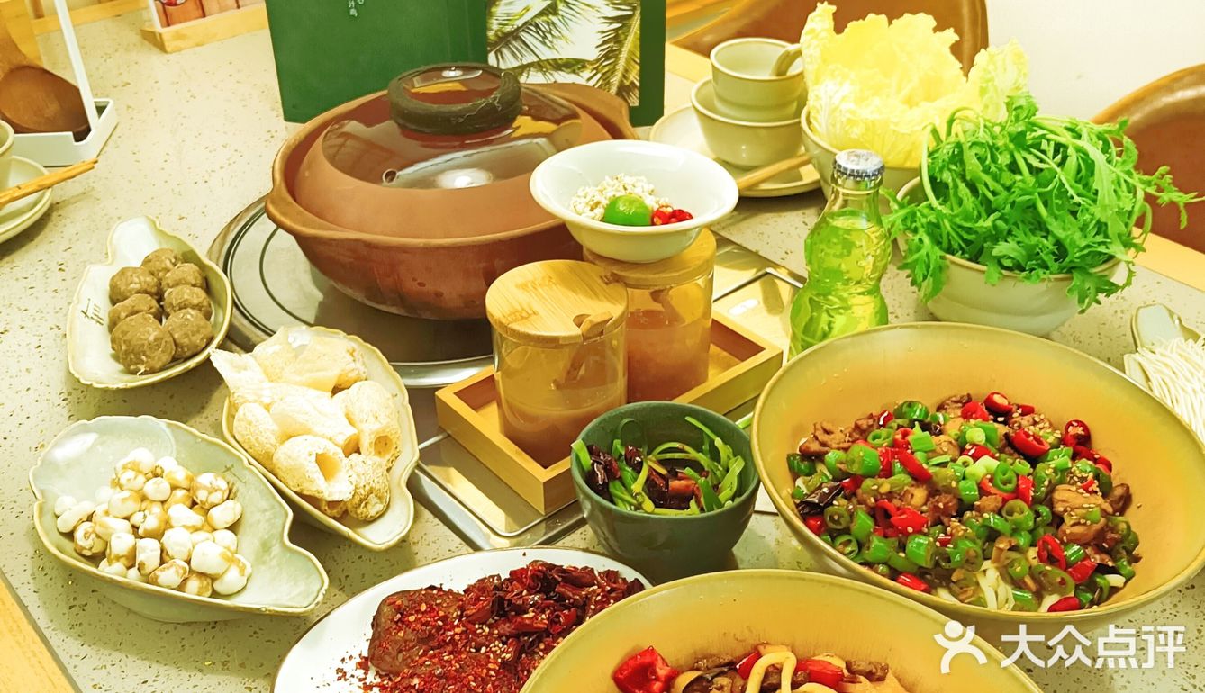 来楠无吃椰子鸡啦!