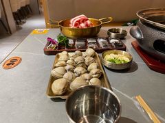 -围炉肉舍•炭烤活鳗•丹东海鲜烤肉(步行街店)