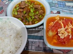-老乡鸡(上海白玉兰广场店)