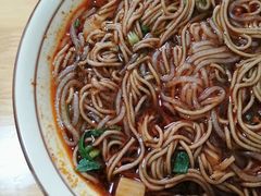 热鸳鸯-周荞面(学府街店)
