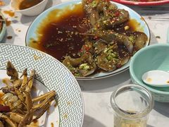 -嗨辣小聚·盘锦河蟹·海鲜烧烤龙虾(盘锦十年好店)