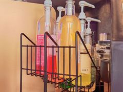 -瑞幸咖啡(凯德龙之梦莘庄店)