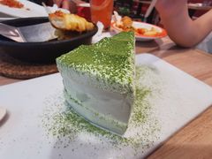 -必胜客(砂之船中东奥莱店)
