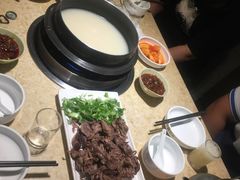 狗肉火锅-英子补身汤(海兰路店)