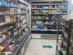 -全家便利店(上体场站店)