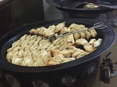 -黄阿姨锅贴大王(万航渡路店)