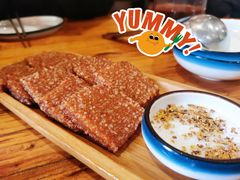 糍粑-猫爷的腔调·黔小馆(交大医学住宅区店)