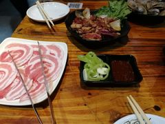 -丹东特色烤肉(学府路一部店)