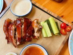 -小白的·非遗东方烤乳猪·海南菜连锁餐厅(椰梦长廊外贸路店)