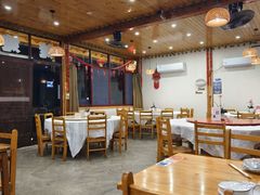 -红灯笼姥姥饭店·江景餐厅